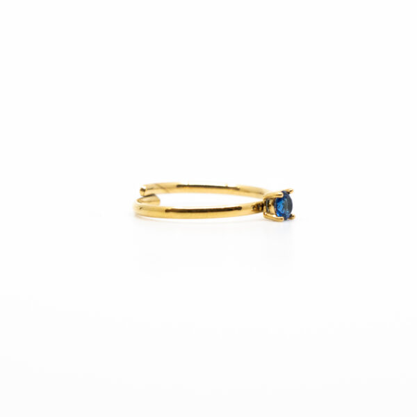 Anillo solitario azul