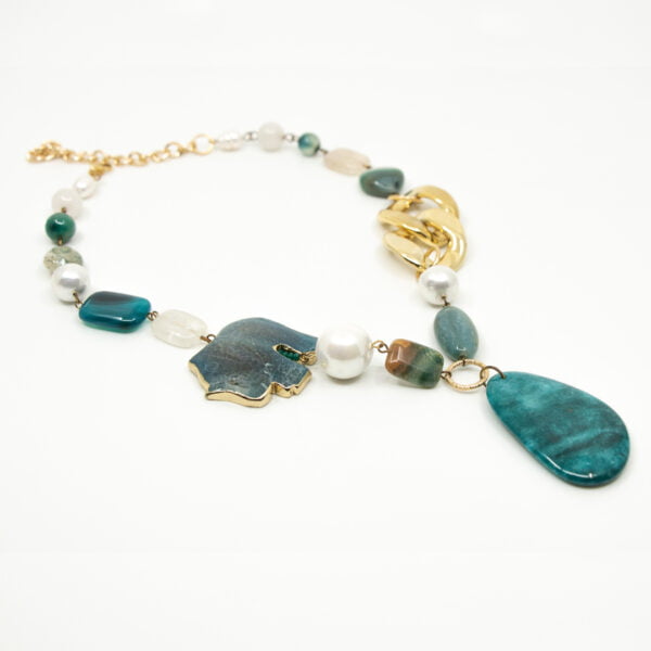 Collar elefante piedras naturales verde