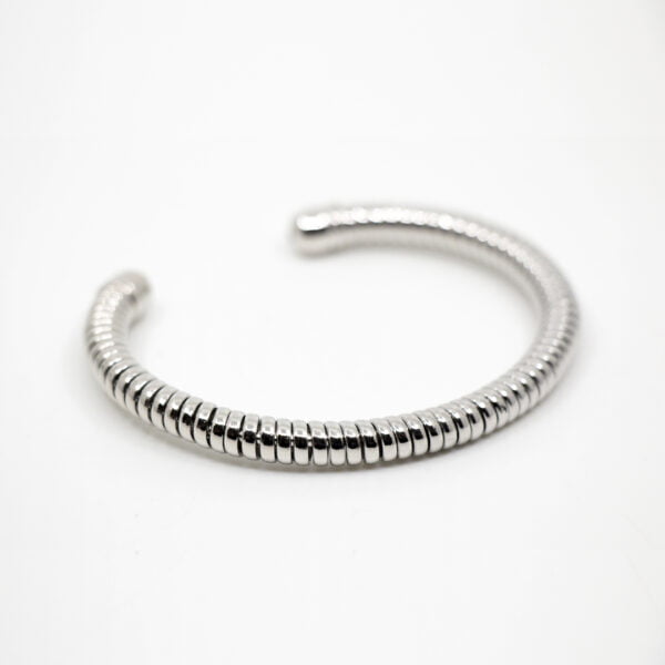 Pulsera bangle abierta plateada