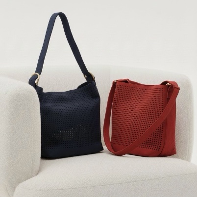 Bolso Hobo azul antelina calada Noco